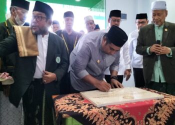 bupati-resmikan-kantor-mui-maros,-wakil-ketua-umum-mui-sulsel-turut-hadir