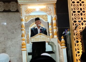 ketua-umum-mui-sulsel-bawakan-khutbah-jumat-di-masjid-al-ihsan-denpasar-bali