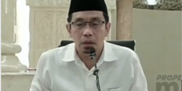 hikmah-halaqah-:-hukum-melagukan-bacaan-alquran 