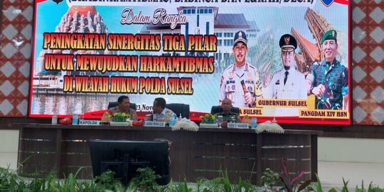 polda-sulsel-gelar-pembinaan,-mui-bahas-maklumat