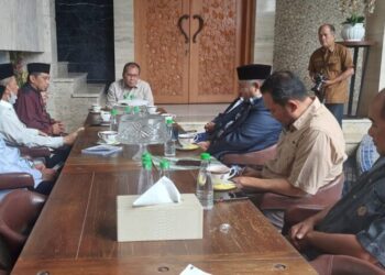 dikunjungi-mui,-walikota-ungkapkan-kegelisahannya