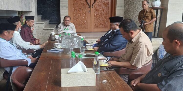 dikunjungi-mui,-walikota-ungkapkan-kegelisahannya