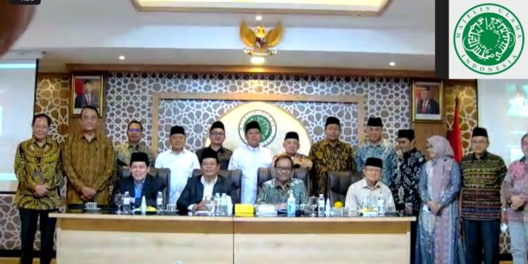 Silaturahim ke MUI, Prof Mahfud MD: Penyelesaian 13 Kasus HAM Berat akan Fokus pada Korban