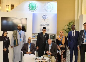 Stand Expo MUI di Abu Dhabi Forum For Peace Diapresiasi Pengunjung Mancanegara