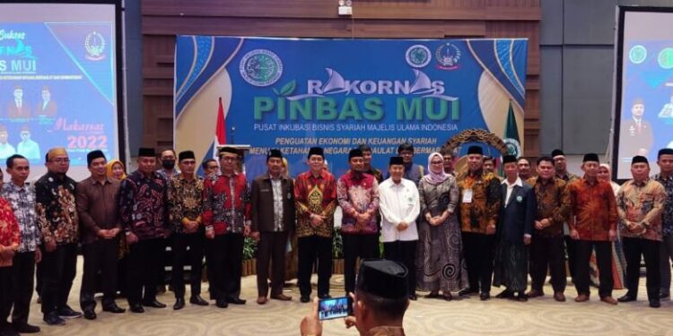 pengurus-pinbas-mui-sulawesi-selatan-resmi-dilantik,-ini-susunannya