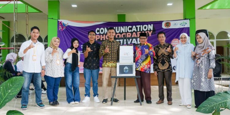 mahasiswa-kpi-helat-pameran-fotografi-bertajuk-“amerta”