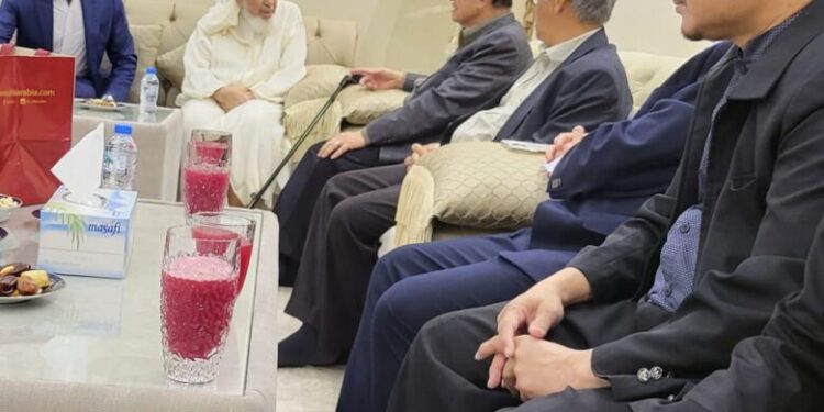ketua-mui-sulsel-berkunjung-ke-kediaman-syekh-abdullah-bin-bayyah