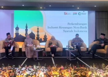 OJK: Jaminan Kesejahteraan Masyarakat di Perbankan Syariah Lebih Baik Dibanding Pinjol