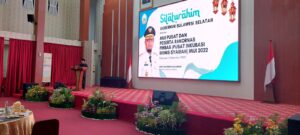 Staf Ahli Kesra Bacakan sambutan Gubernur saat Gala dinner di rumah Dinas Gubernur