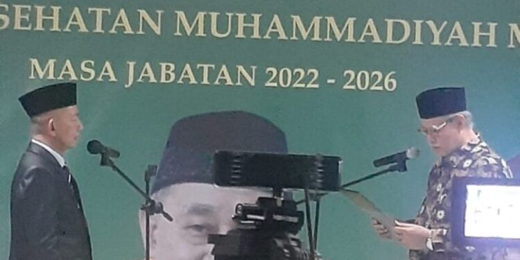 waketum-mui-sulsel-jadi-direktur-poltekkes-unismuh-makassar