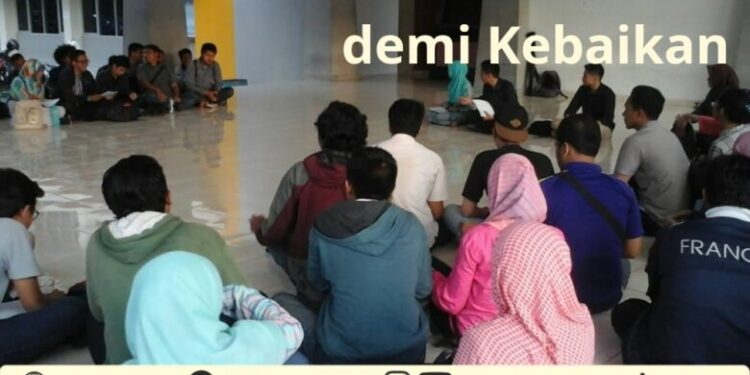 goresan-pagi:-keutamaan-kumpul-dan-berbaur-demi-kebaikan