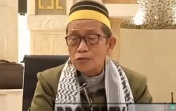hikmah-halaqah:-tabarruk-pada-orang-saleh
