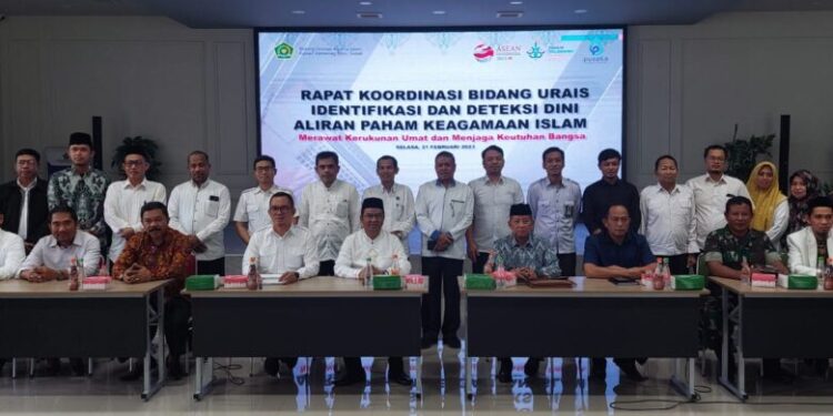 cegah-aliran-sesat-,ketum-mui-sulsel:-penyuluh-agama-harus-aktif-mengawasi