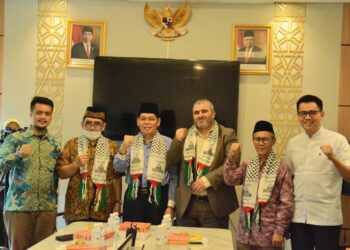 Syekh Hamdan Palestina Silaturahim ke MUI, Sampaikan Kondisi Terkini Masjid Al-Aqsa