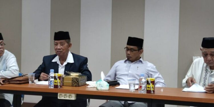 tetapkan-produk-halal-dengan-lph-unhas:-ketum-mui-beri-saran