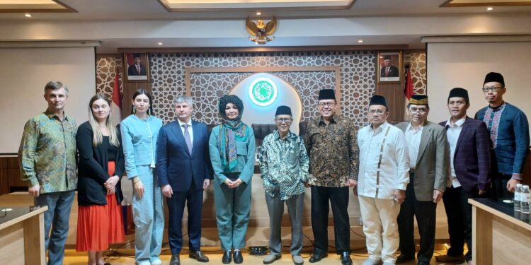 Silaturahim ke MUI, Dubes Ukraina untuk RI Beberkan Situasi Terkini Agresi Rusia