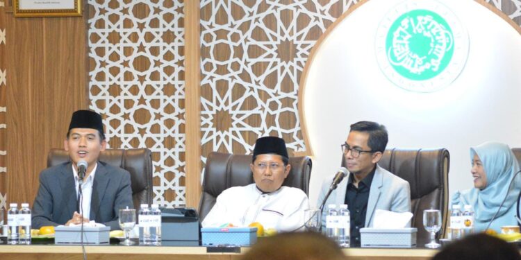 Prof Asrorun Niam: Televisi Ramah Ramadan Menyenangkan Pemirsa, Mengamankan Puasa