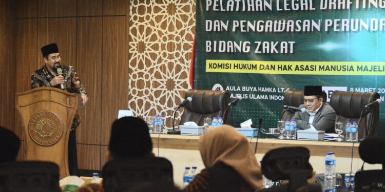 Komisi Hukum dan HAM MUI Gelar Pelatihan Legal Drafting dan Pengawasan Perundang-Undangan