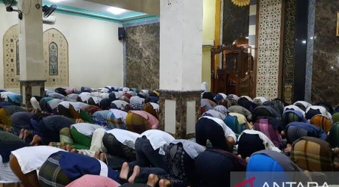 Niat Puasa Ramadhan, Tata Cara dan Bacaan Lengkap