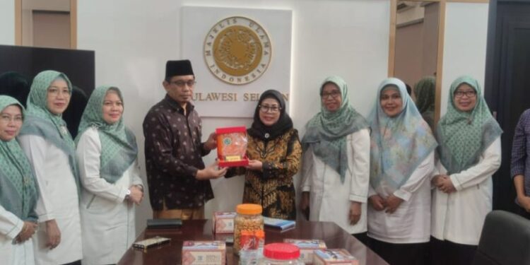 putri-sulung-wapres-ri-kunjungi-pprk-mui-sulsel