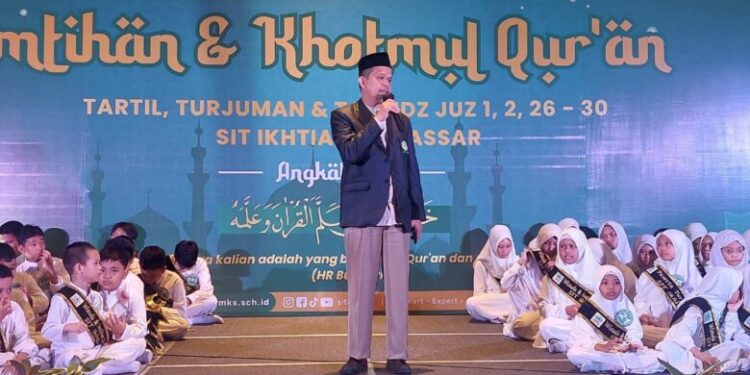 mui-sulsel-hadiri-imtihan-dan-khotmul-quran-sit-ikhtiar