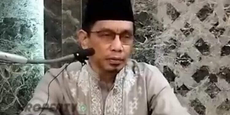 hikmah-halaqah:-bangunan-pertama-dan-penuh-berkah-di-bumi