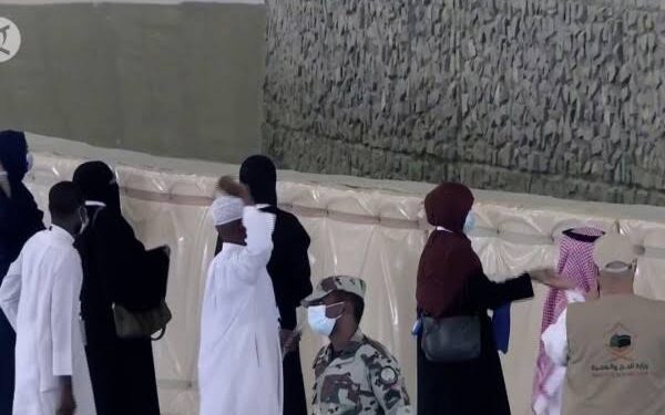 Empat Perbedaan Ibadah Haji dan Umrah, Apa Saja Itu?