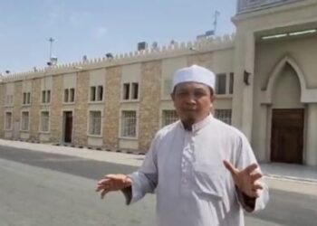 susuri-arafah,-kh-syamsul-bahri-ulas-sejarah-mata-air-zubaidah
