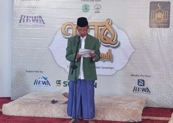 ketum-mui-baca-doa-pada-pembukaan-mtq-regional