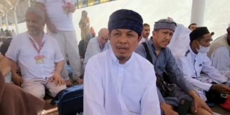 salat-bercampur-wanita-di-makkah,-mui-sulsel:-tetap-sah