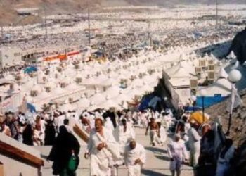 hukum-puasa-arafah-dan-keutamaannya