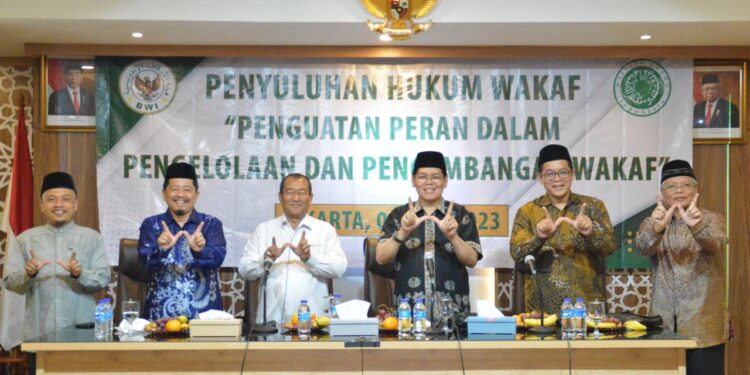 Wakaf Uang Produktif Alternatif Pendanaan Wujudkan Kemandirian Masjid