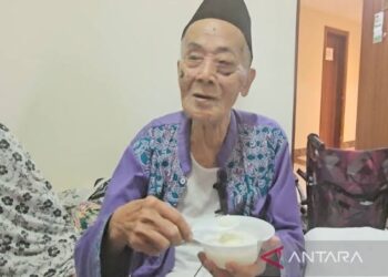 Bubur dan Jus Buah, Inovasi Sektor Layani Jamaah Lansia