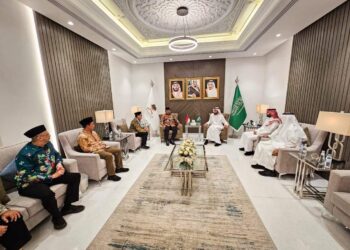 Bertemu Menhaj Saudi, Menag Sampaikan Problem Layanan Armina 1444 H