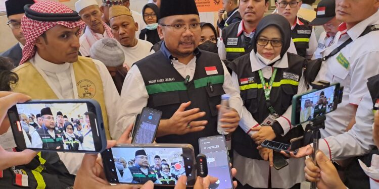Menag Sebut Jamaah Tahun Ini Dapat 10 Liter Zamzam, Dibagi di Debarkasi